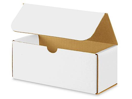 7 1 / 2 x 3 1 / 2 x 3 1 / 4 White Indestructo Mailers
