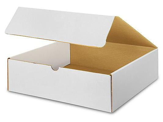 13 x 13 x 4 White Literature Mailers