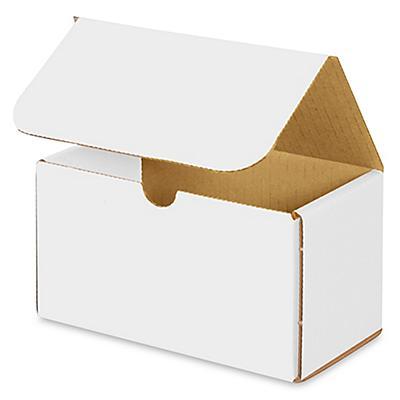 7 x 4 x 4 White Indestructo Mailers