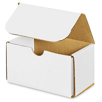 5 x 3 x 3 White Indestructo Mailers